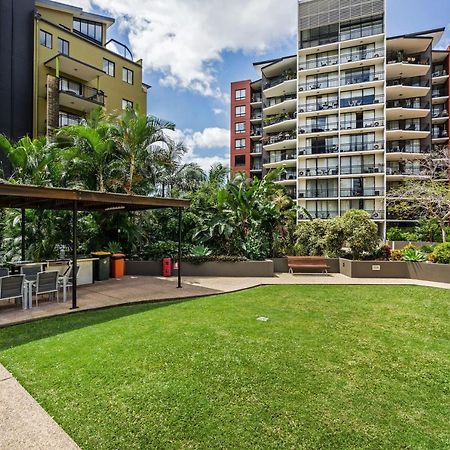 The Docks On Goodwin Aparthotel Brisbane Bagian luar foto
