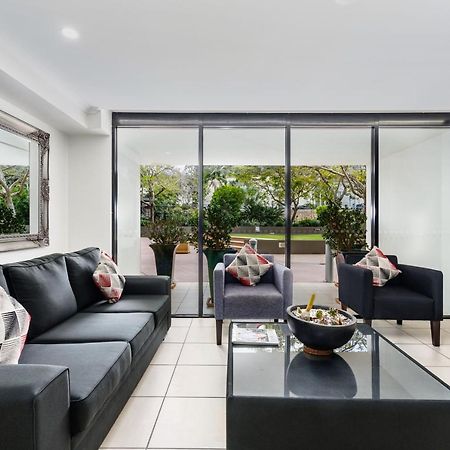 The Docks On Goodwin Aparthotel Brisbane Bagian luar foto