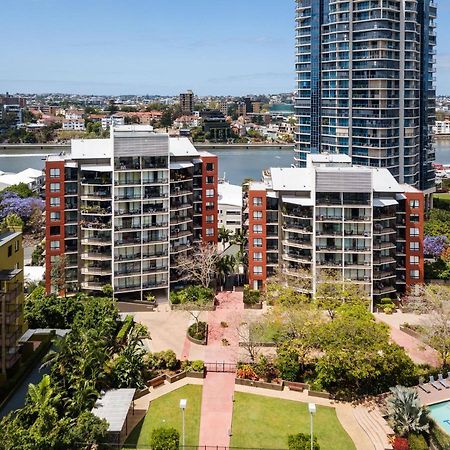 The Docks On Goodwin Aparthotel Brisbane Bagian luar foto