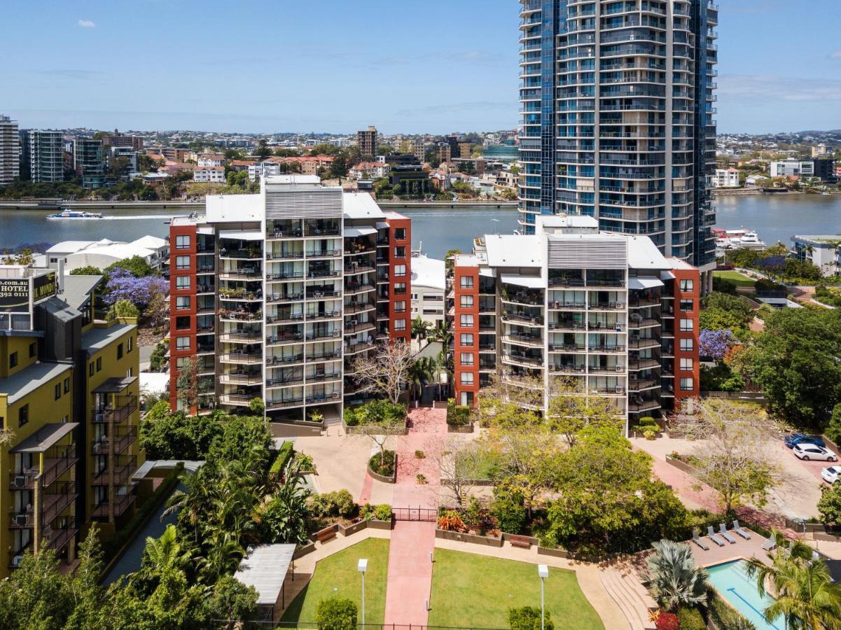 The Docks On Goodwin Aparthotel Brisbane Bagian luar foto