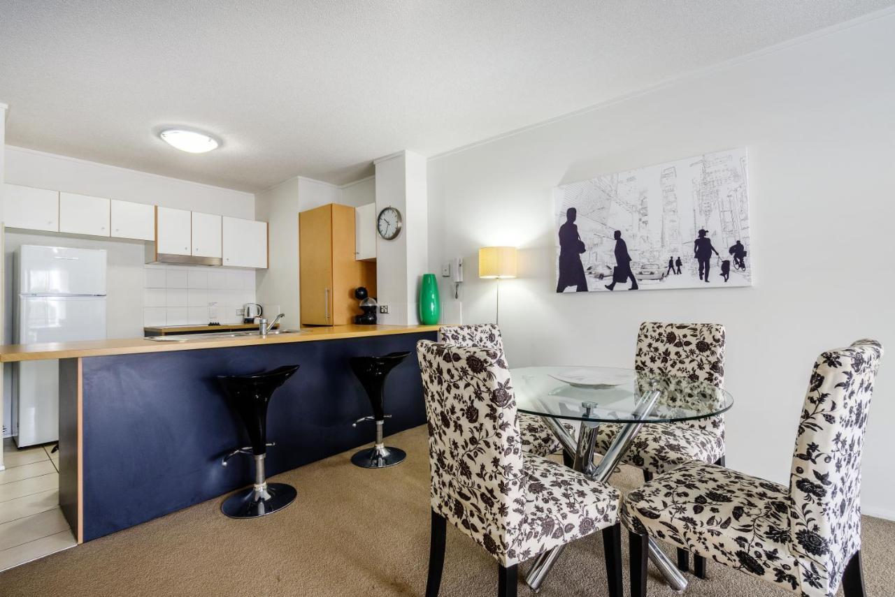 The Docks On Goodwin Aparthotel Brisbane Bagian luar foto