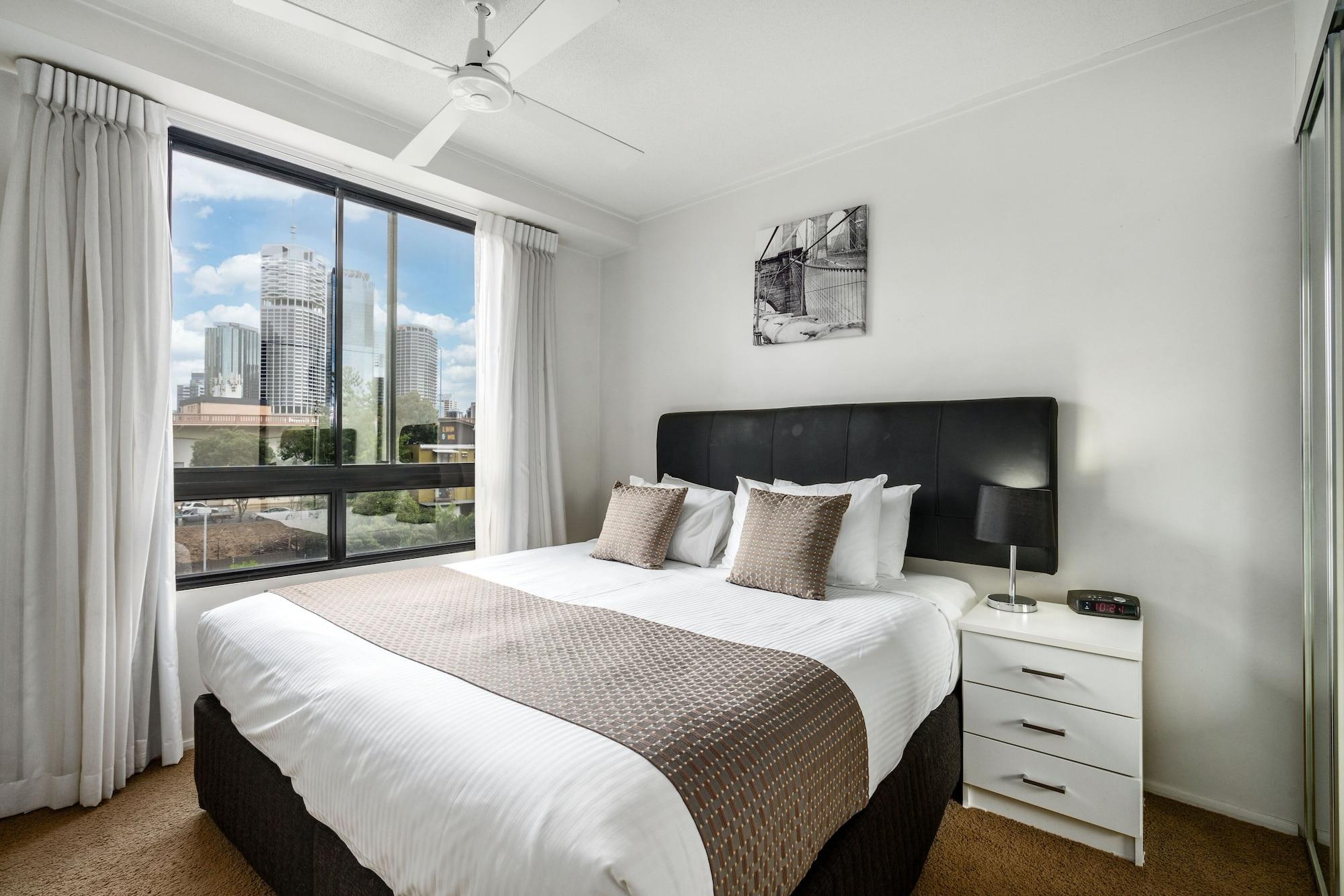The Docks On Goodwin Aparthotel Brisbane Bagian luar foto