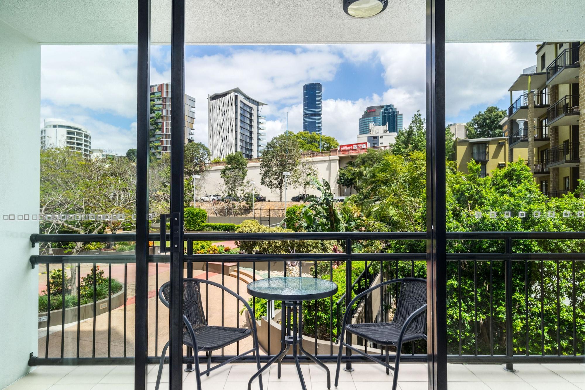 The Docks On Goodwin Aparthotel Brisbane Bagian luar foto