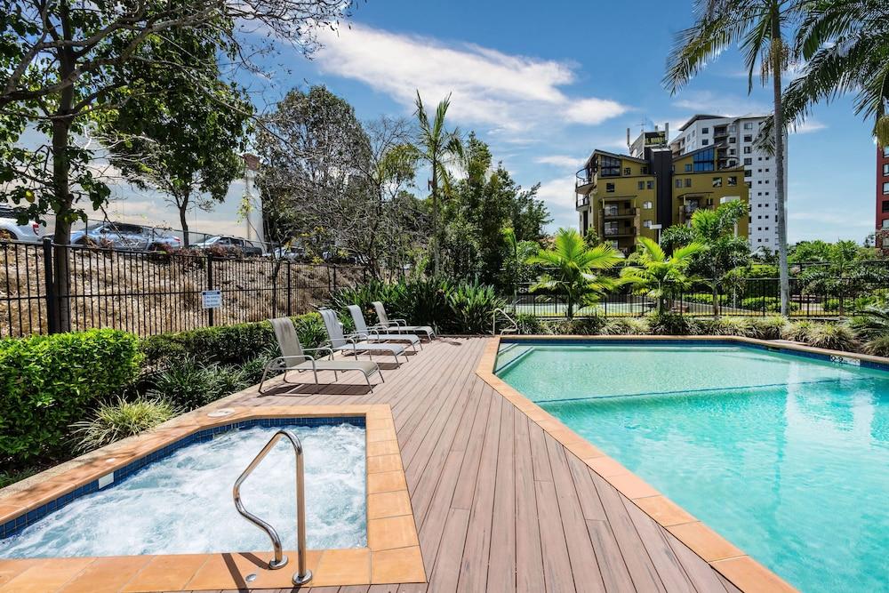 The Docks On Goodwin Aparthotel Brisbane Bagian luar foto